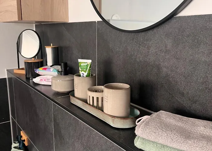 Hinterhaus Am Stadtrand