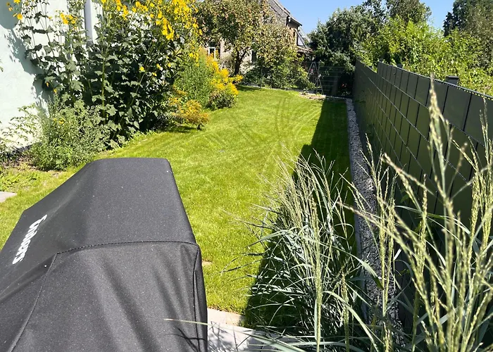 Apartment Hinterhaus Am Stadtrand